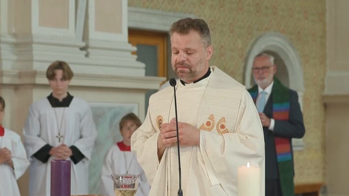 Nach Amoklauf: Bewegender Gedenkgottesdienst in Grazer Pfarre
